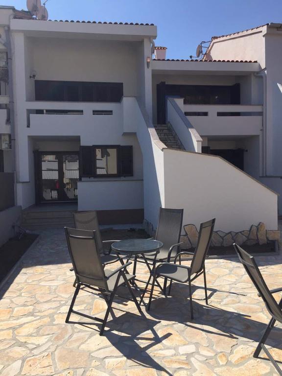 Apartments Dupin باشْكا المظهر الخارجي الصورة