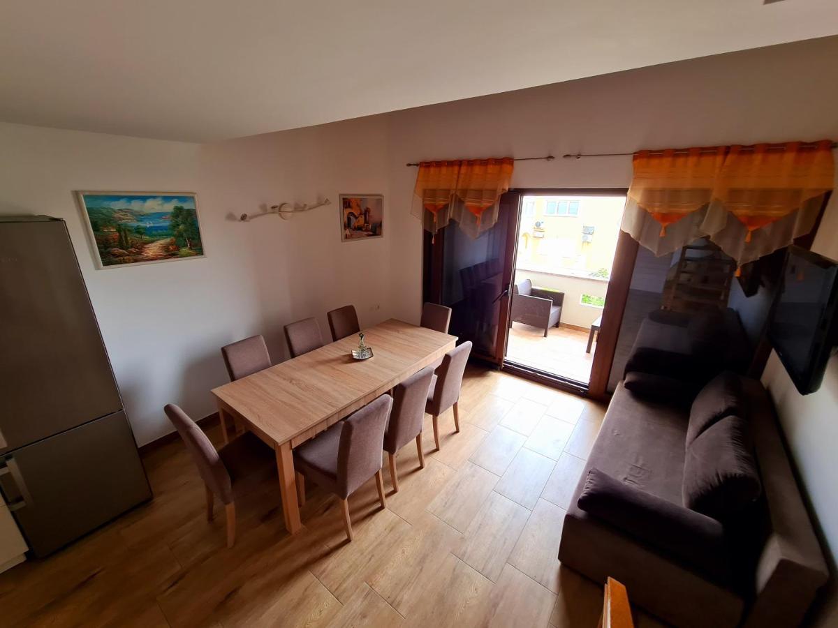 Apartments Dupin باشْكا المظهر الخارجي الصورة